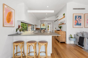 Sunset Shack - Sleeps 6 - Dog friendly!